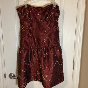 Le Chateau Strapless Dress Short Formal Prom Bridesmaid Wedding Burgundy Size L